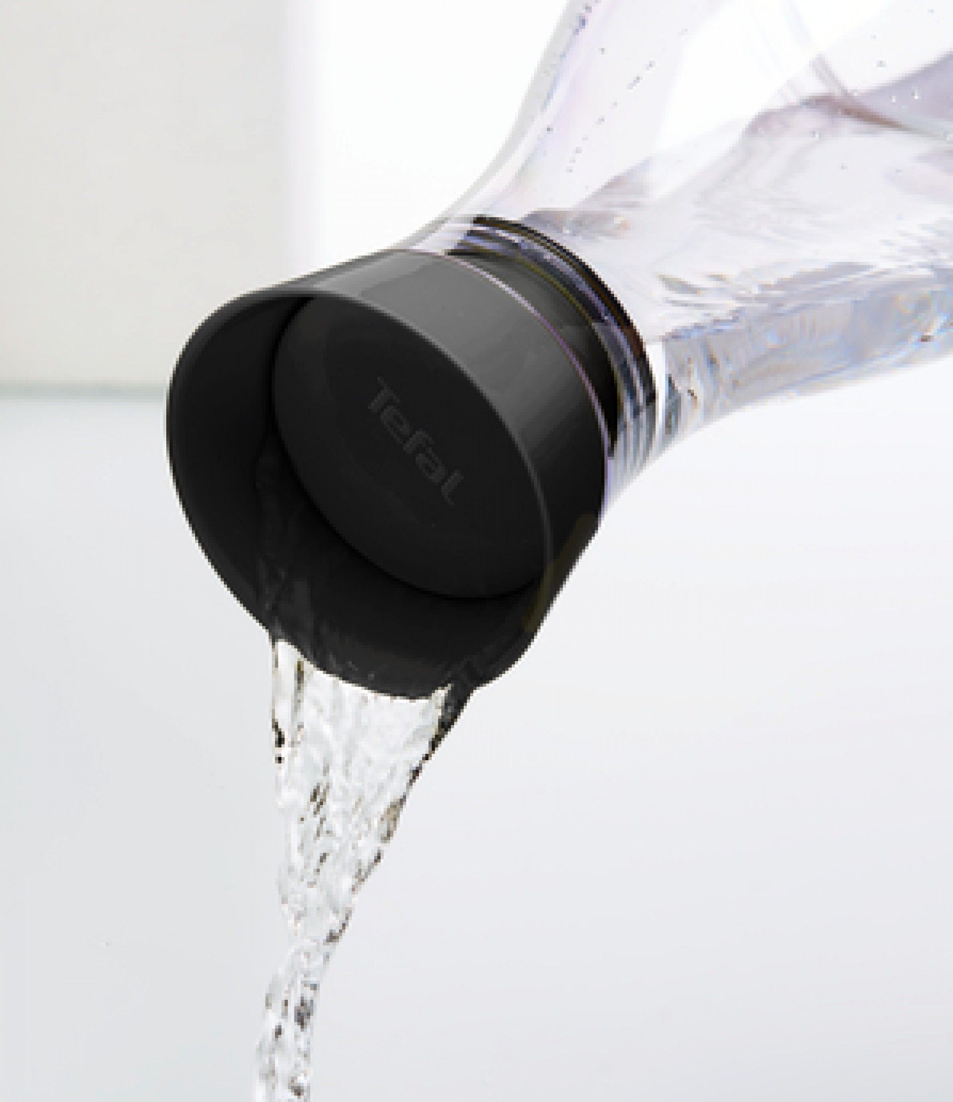 Tefal Jarro 1 l preto K3057112