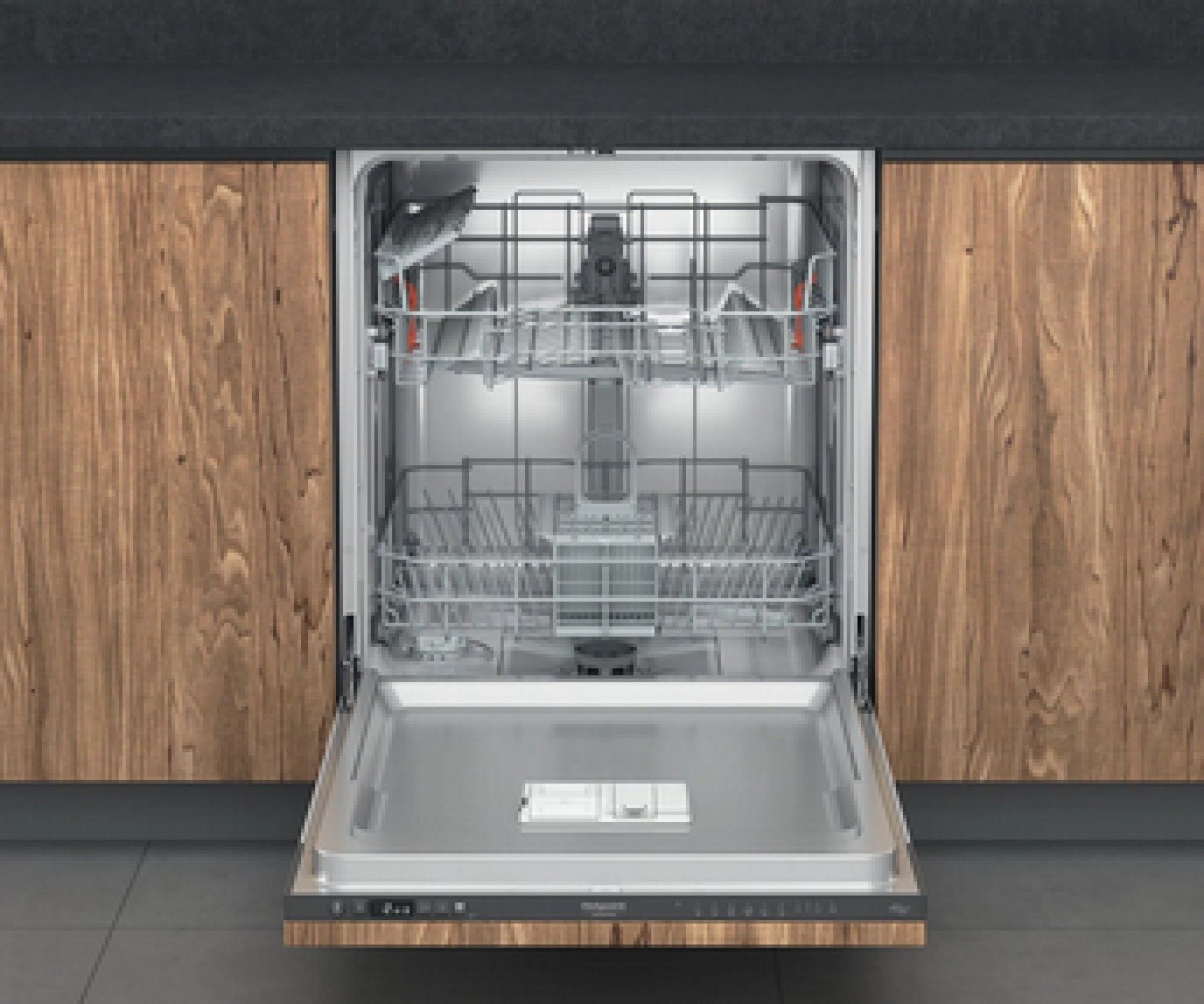 MÁQUINA DE LAVAR LOIÇA HOTPOINT - H2IHD526A
